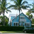 Parrot Cove Inn